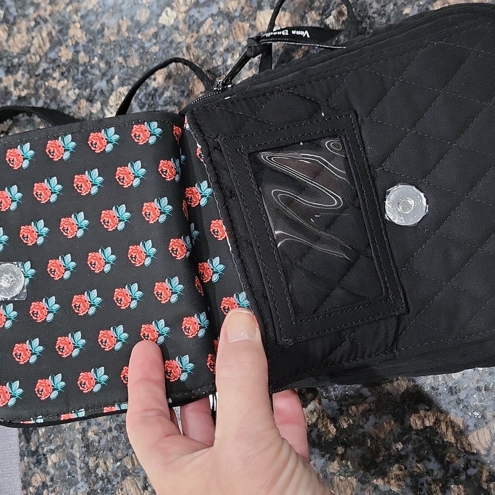 3 Vera Bradley Crossbody bags - Picture 8 of 10